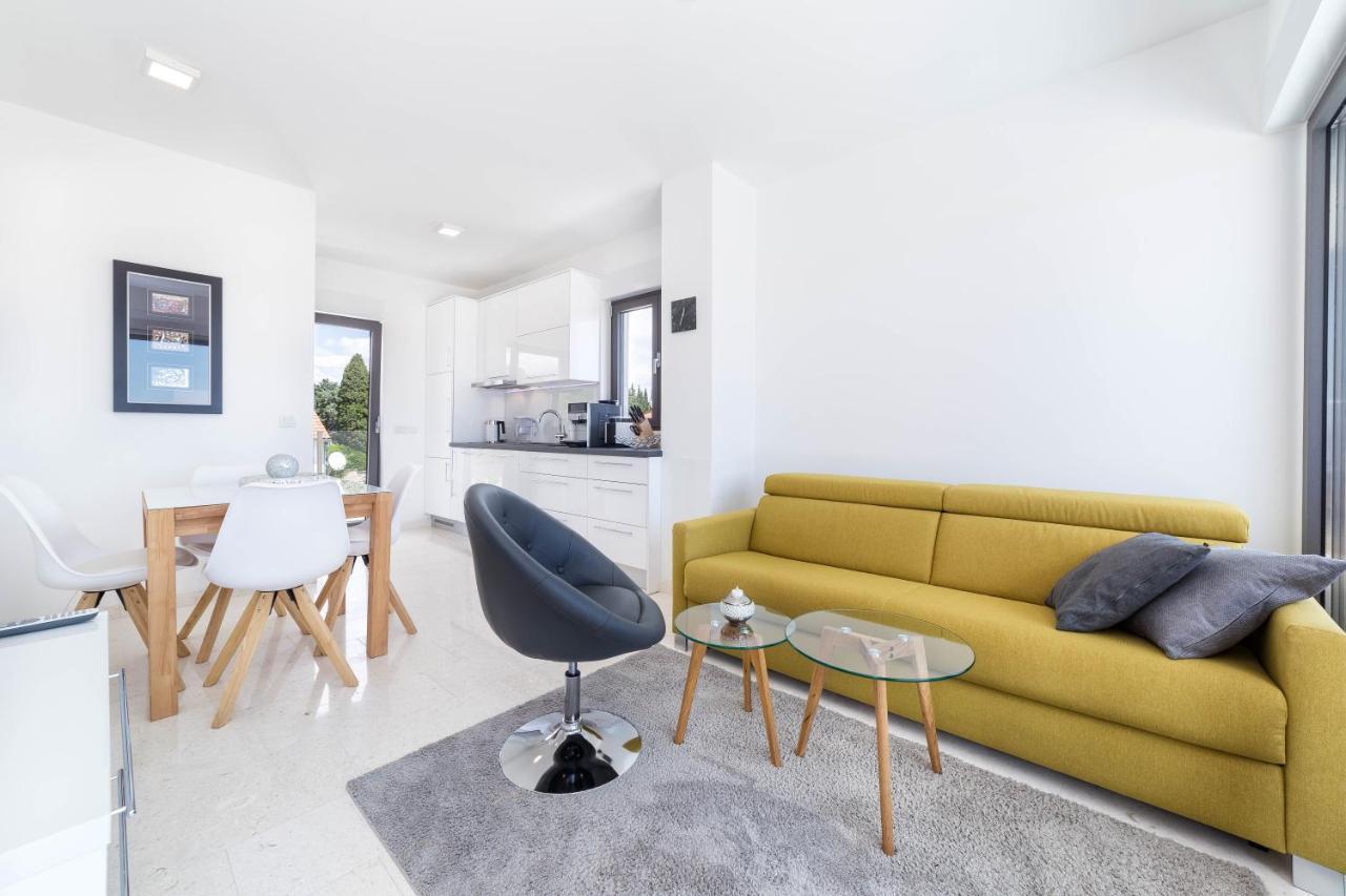 Villa Aliara Jacuzzi Apartment Vodice Zewnętrze zdjęcie